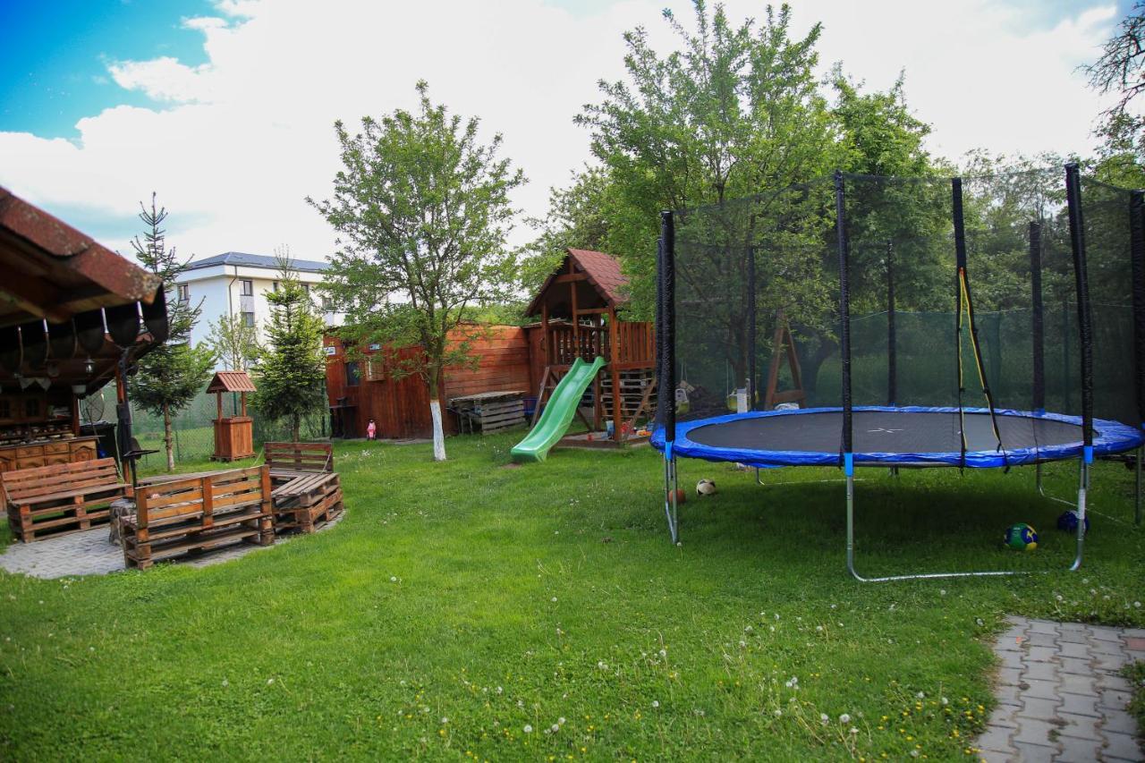 House Garden Hotel Torda Kültér fotó