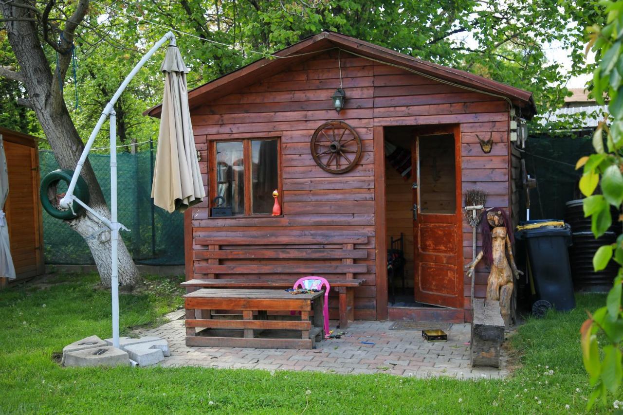 House Garden Hotel Torda Kültér fotó