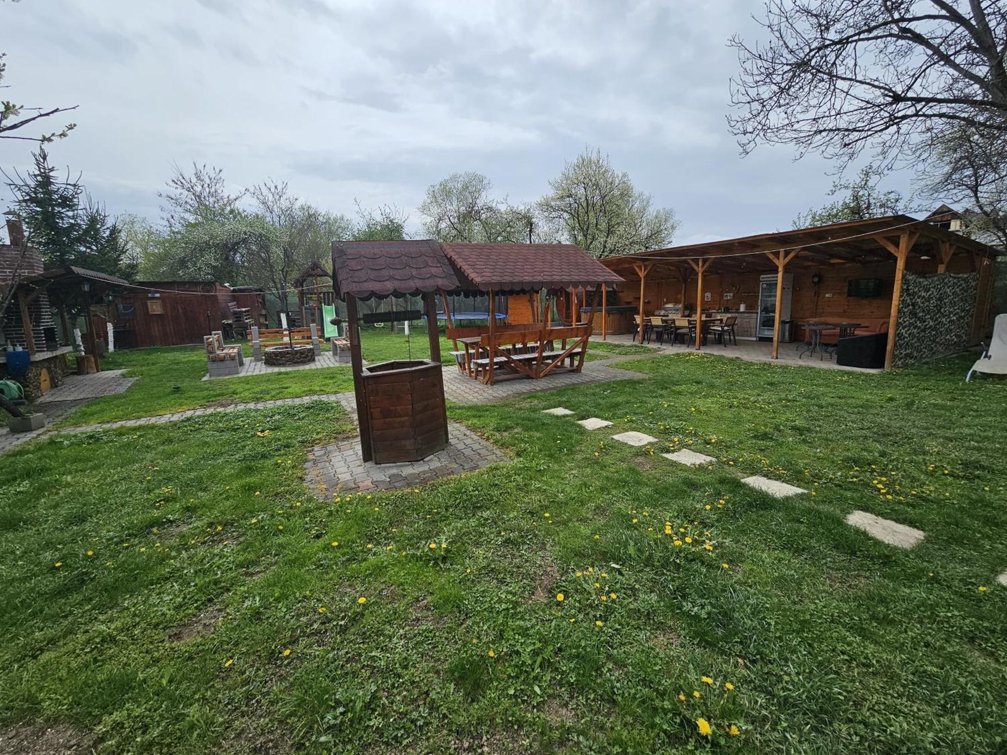 House Garden Hotel Torda Kültér fotó